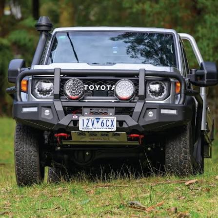 Land Cruiser 79 series  Oppositelock front bumper - Image 2
